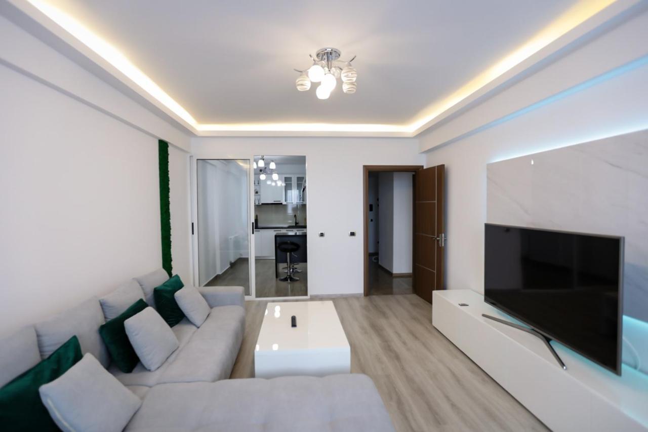 Isaran Apartament With Panoramic City View Брашов Экстерьер фото