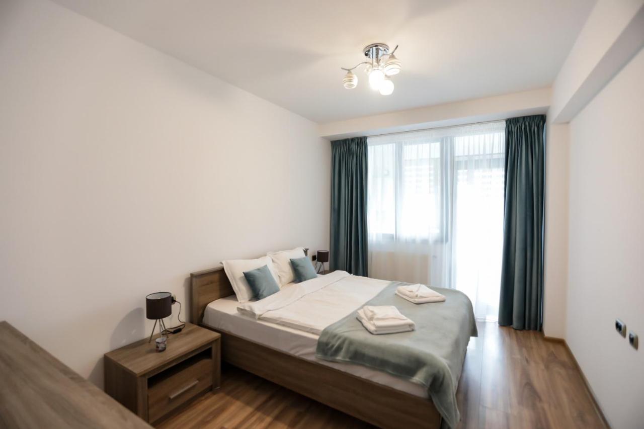 Isaran Apartament With Panoramic City View Брашов Экстерьер фото
